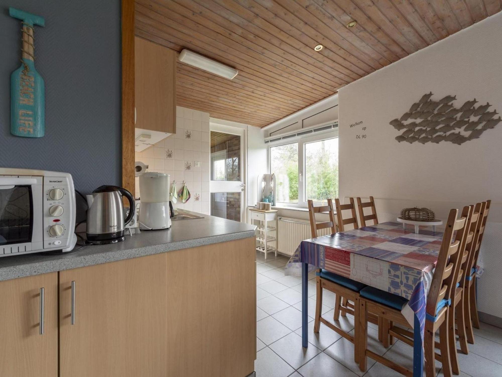 Stylish Beachside Bungalow With Patio Sint Maartensvlotbrug Esterno foto